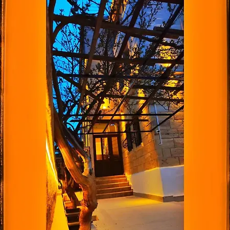 Готель Yellow Stone House Гьореме
