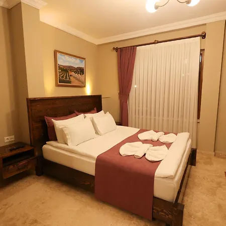 Yellow Stone House Hotel