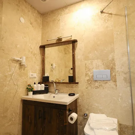 Yellow Stone House * 格雷梅