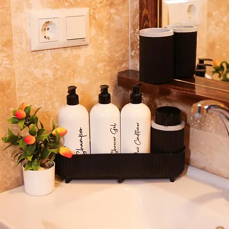 Hotel Yellow Stone House *