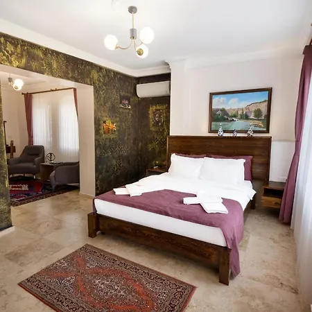 Hotel Yellow Stone House