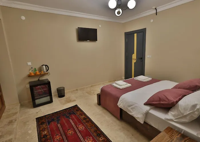 Hotel Yellow Stone House *