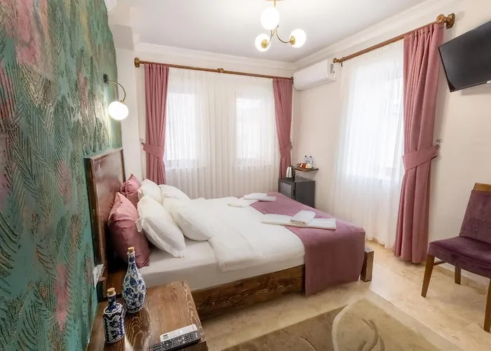 Yellow Stone House *