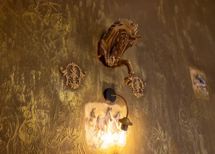 Yellow Stone House *